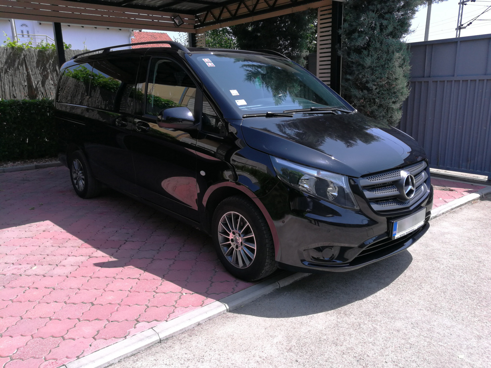 Prevoz putnika Beocontrol Mercedes Vito